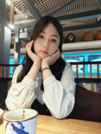 韦钰