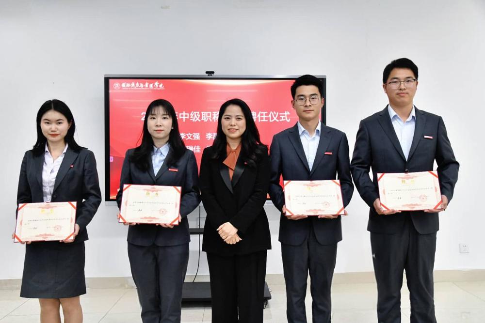 2a567eddfe2d66c15f30baf340b7ea79