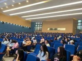 逐梦海外名校，点亮未来之路