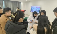 聚焦关键点，凝聚内驱力 | 商务英语学院举行2025届毕业生去向落实推进工作会