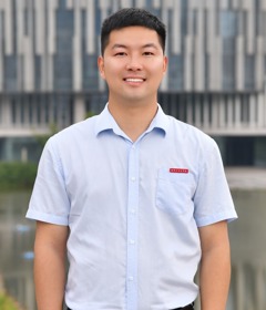 分党委书记 王平
