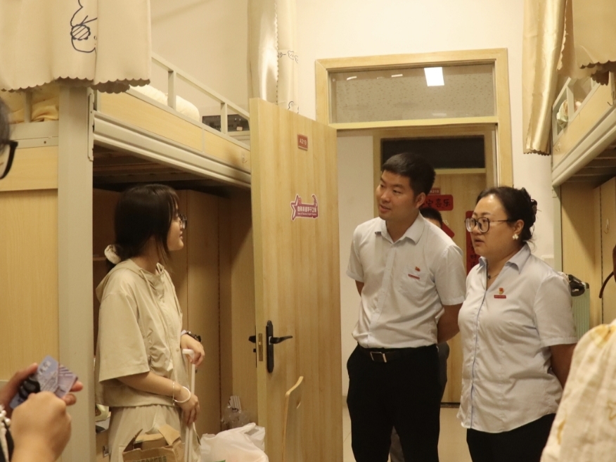 cea03603a28a434db97565e116fee2ab.jpg