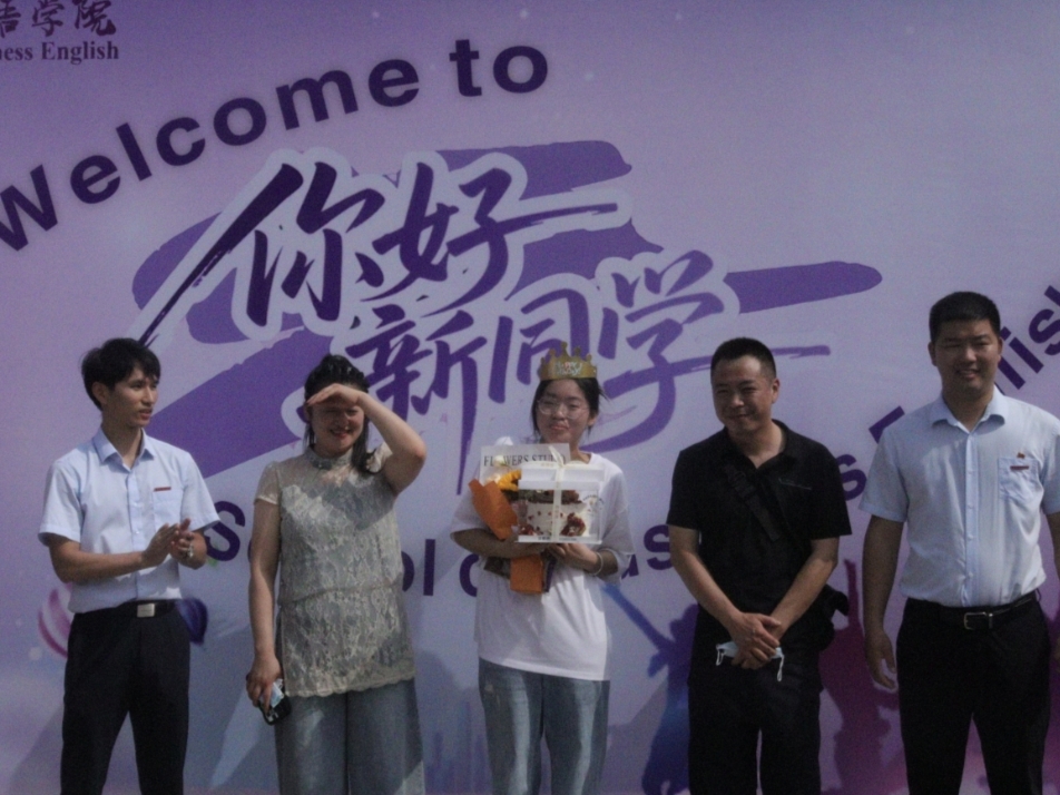 109cce9a8bf84c4c8340186cd390f214.jpg