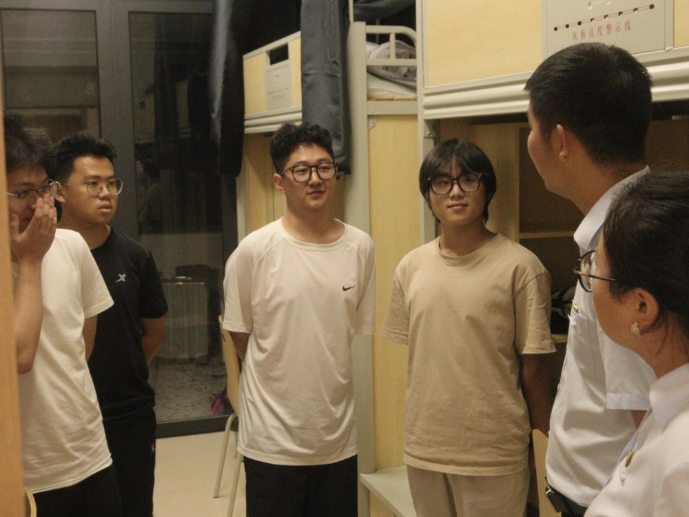 8923cadcdbe548338cd57b2027cc39eb.jpg